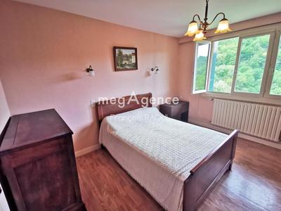 Maison - 143 m² - 6 pièces