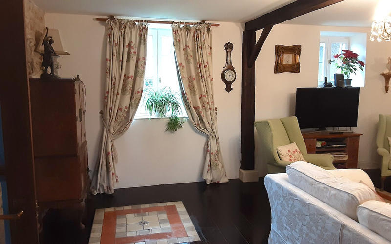 Maison - 240 m² - 7 pièces