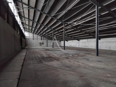 Local d'activité / Entrepôt - 1 440 m²