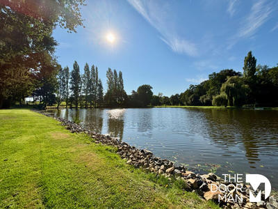 Propriété - 150 m² - 8 pièces