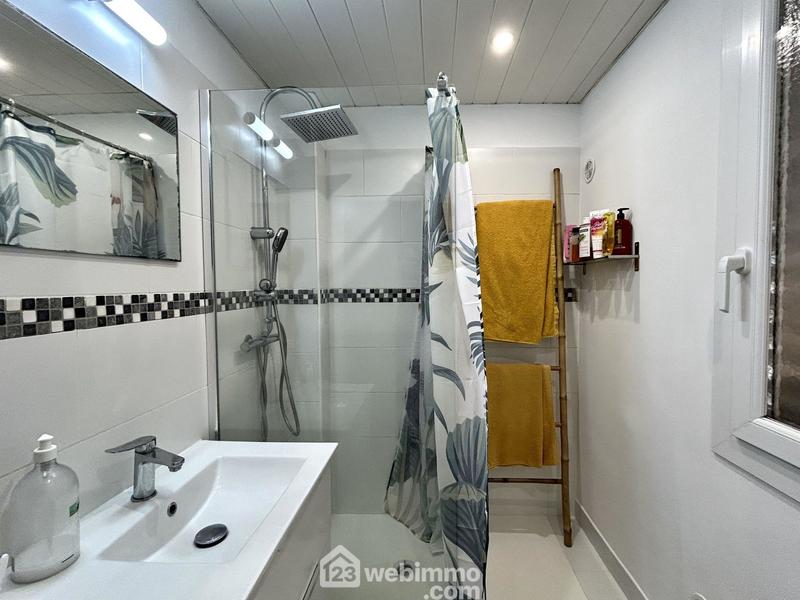 Appartement - 93 m² - 4 pièces