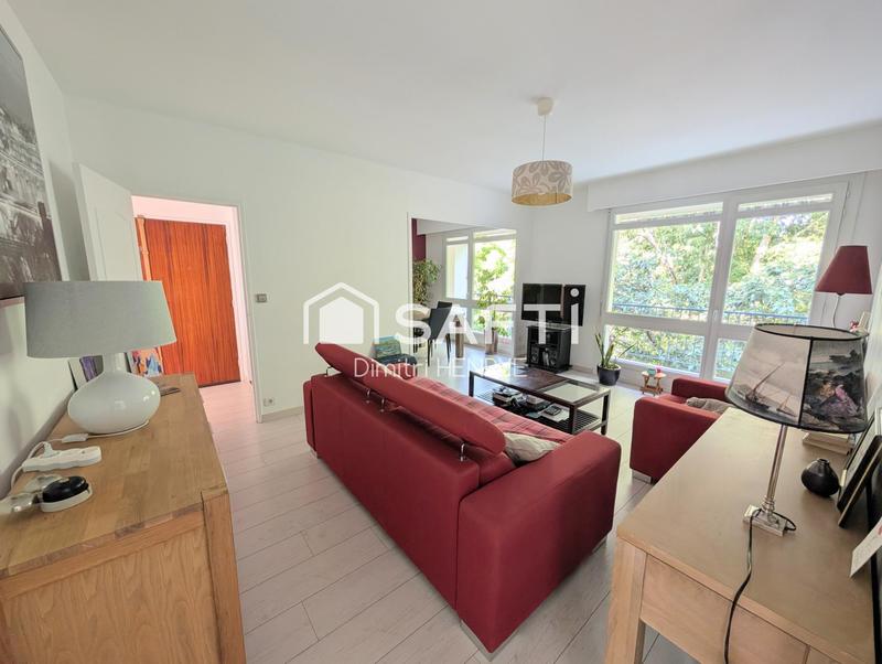 Appartement - 79 m² - 4 pièces