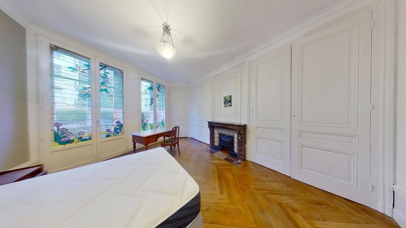 Appartement - 79 m² - 3 pièces