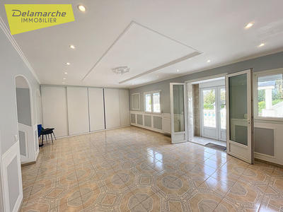 Maison - 138 m² - 7 pièces