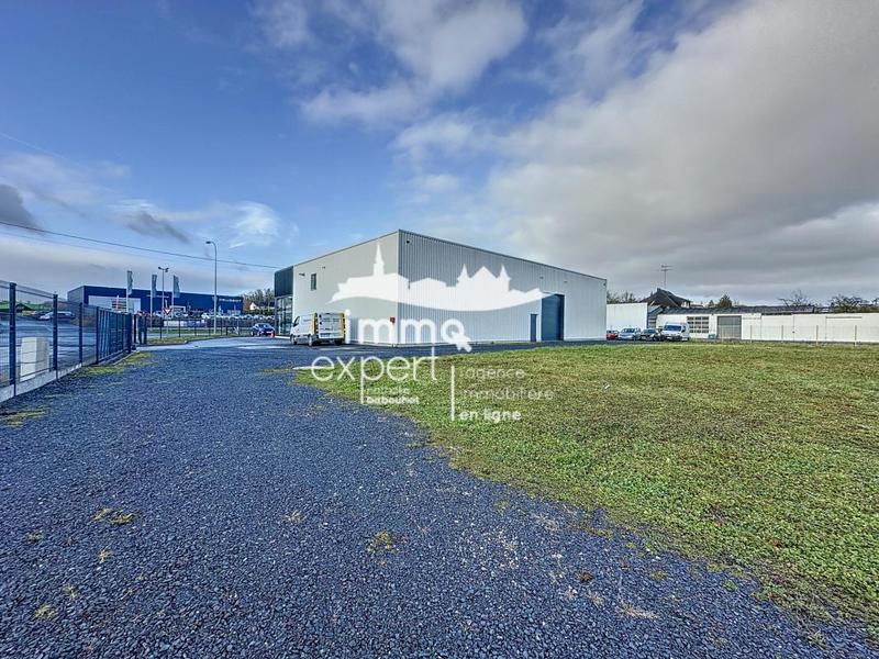 Fonds de commerce - Local commercial - 526 m²