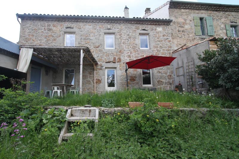 Maison - 135 m² - 7 pièces