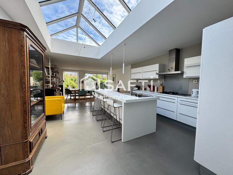 Maison - 143 m² - 4 pièces