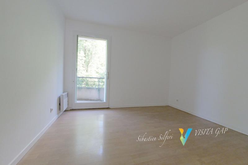 Appartement - 85 m² - 3 pièces