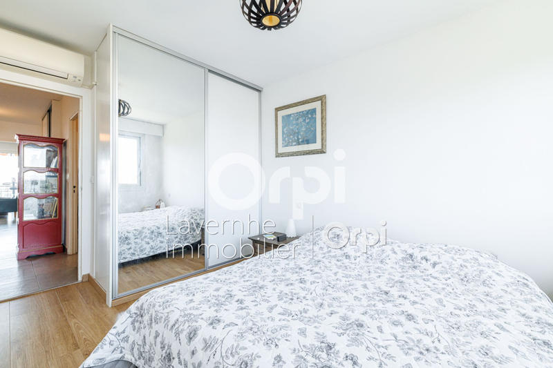 Appartement - 99 m² - 5 pièces