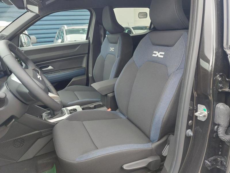 Dacia Duster III Journey TCe 130 4x4 / Siège Chauffant Av Pack Parking 0 Km