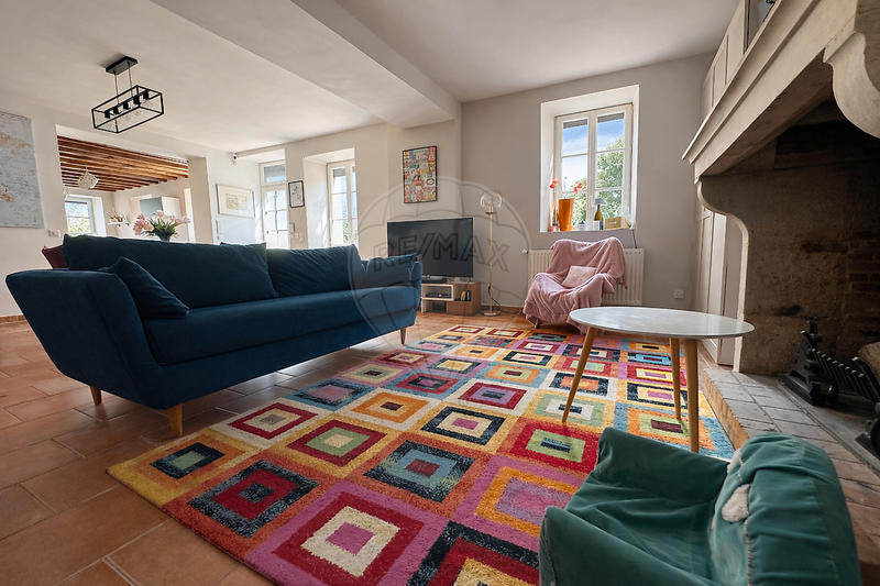 Maison - 110 m² - 5 pièces