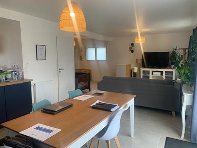 Maison - 88 m² - 4 pièces