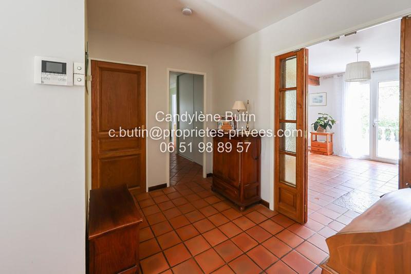 Villa - 152 m² - 6 pièces