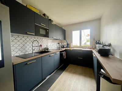 Maison - 94 m² - 6 pièces