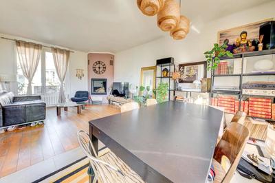 Maison - 121 m² - 6 pièces