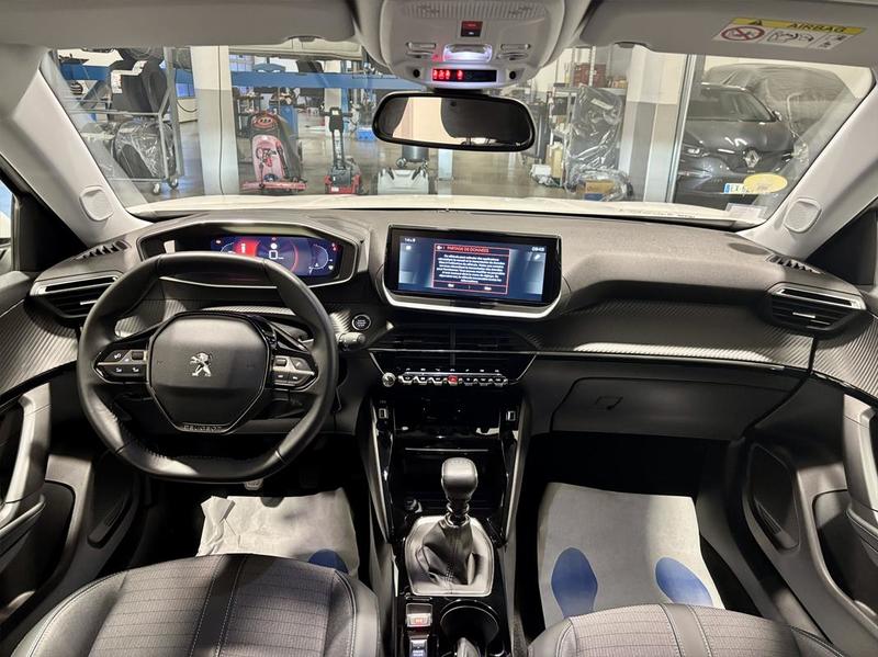 Peugeot 2008 II 1.5 Bluehdi 110 Allure Pack