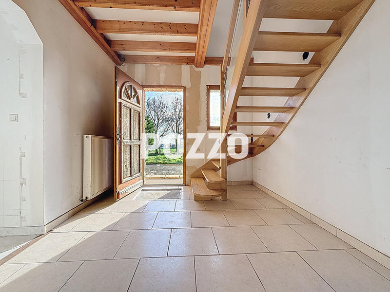 Maison - 169 m² - 5 pièces