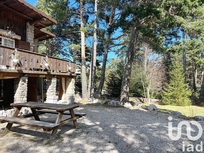 Châlet - 200 m² - 8 pièces