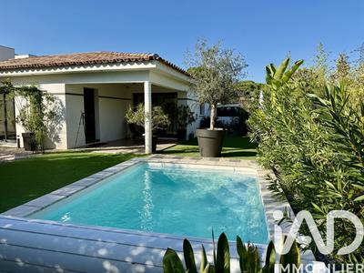 Maison - 94 m² - 4 pièces