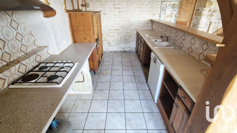 Maison - 265 m² - 10 pièces