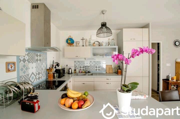 Chambre - 11 m² - 1 pièce