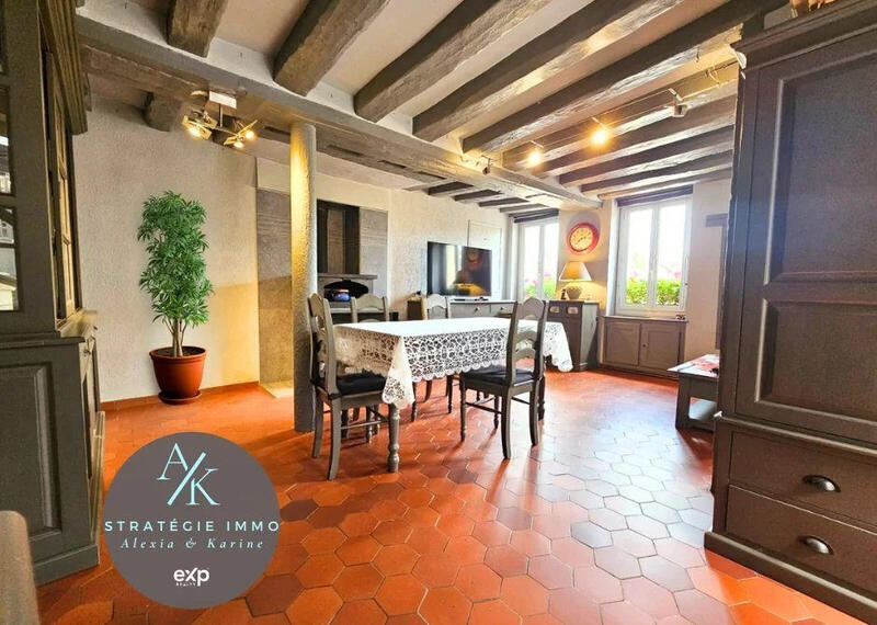 Maison - 163 m² - 7 pièces