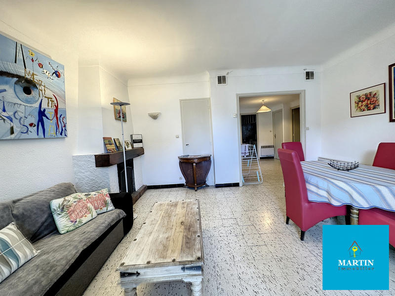 Fonds de commerce - Magasins - 123 m²