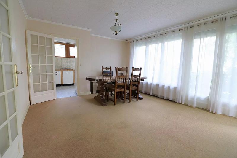 Maison - 149 m² - 7 pièces