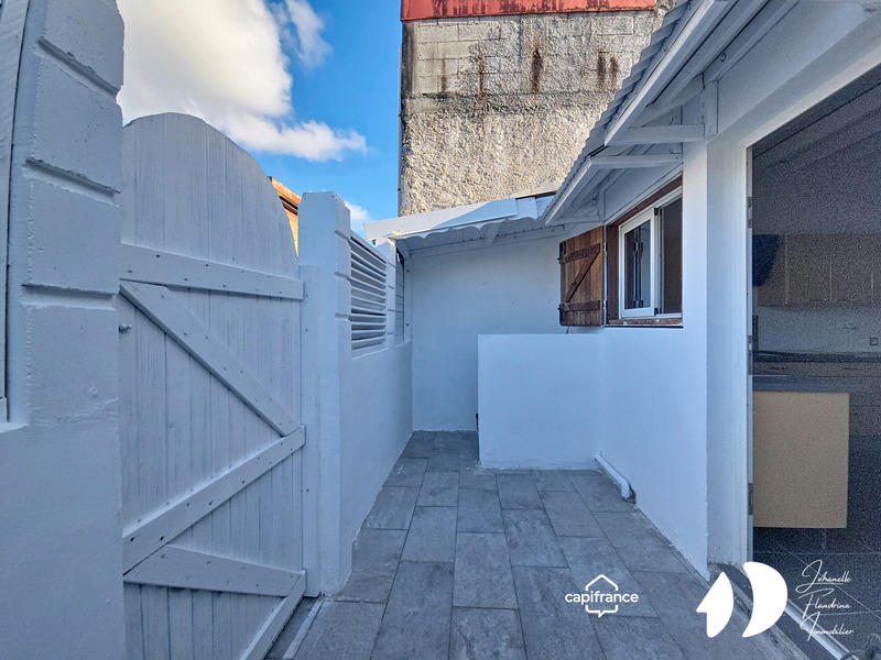 Maison - 91 m² - 5 pièces