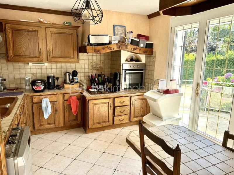 Pavillon - 130 m² - 7 pièces