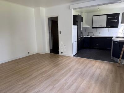 Appartement - 72 m² - 4 pièces