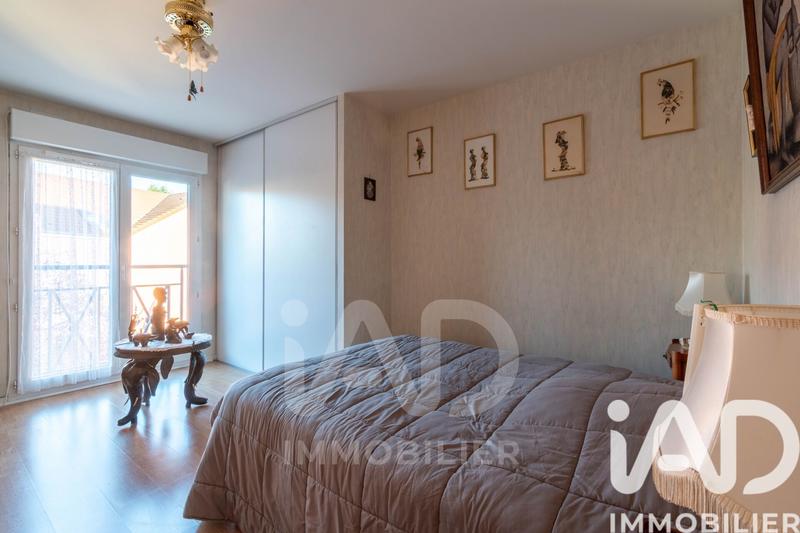 Appartement - 92 m² - 5 pièces