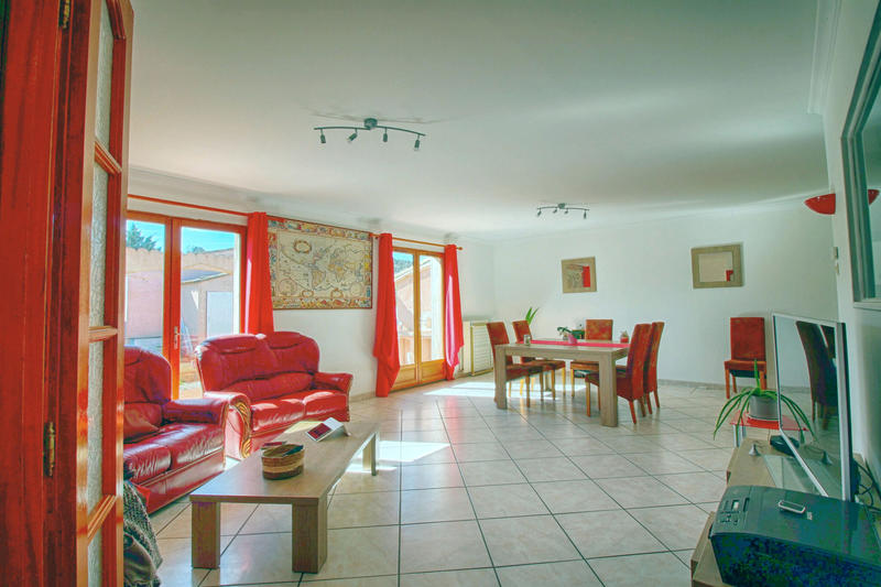 Villa - 190 m² - 9 pièces