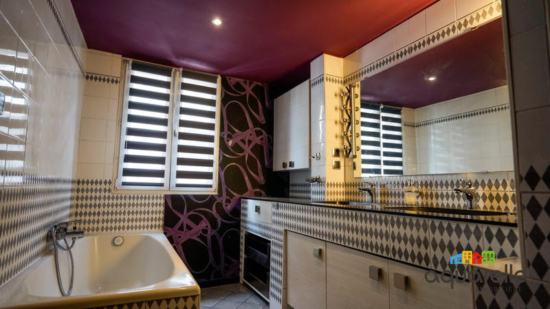 Maison - 176 m² - 5 pièces