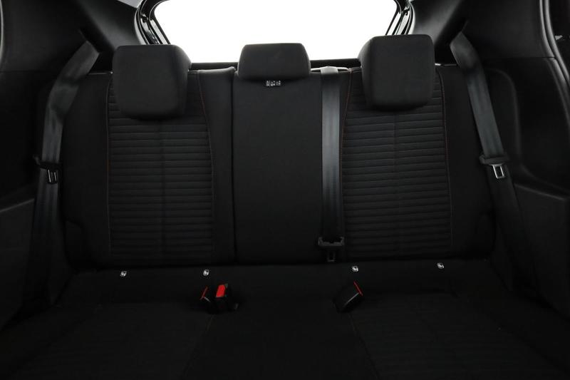 Peugeot 208 1.5 Blue-HDi Active 100 ch