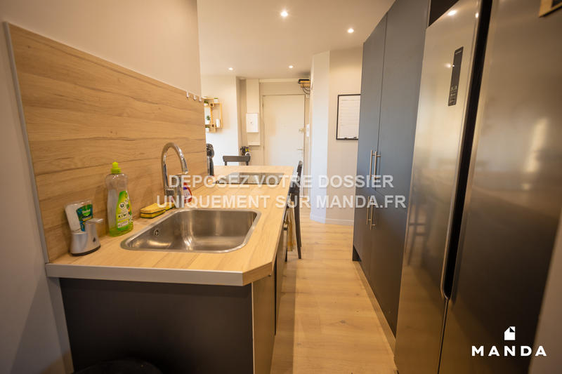 Chambre - 10 m² - 5 pièces