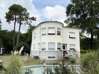 Villa - 144 m² - 5 pièces