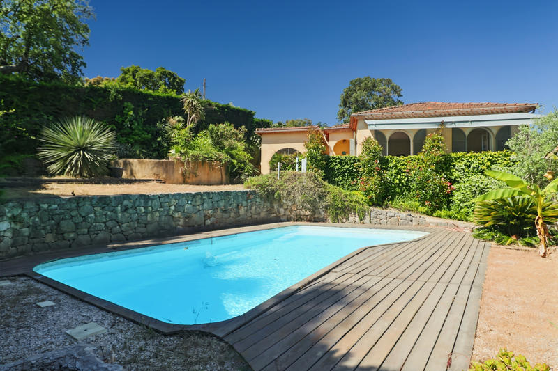 Maison - 124 m² - 6 pièces