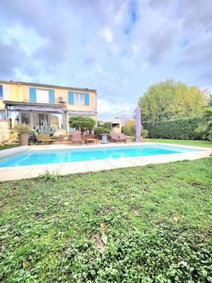 Maison - 110 m² - 5 pièces