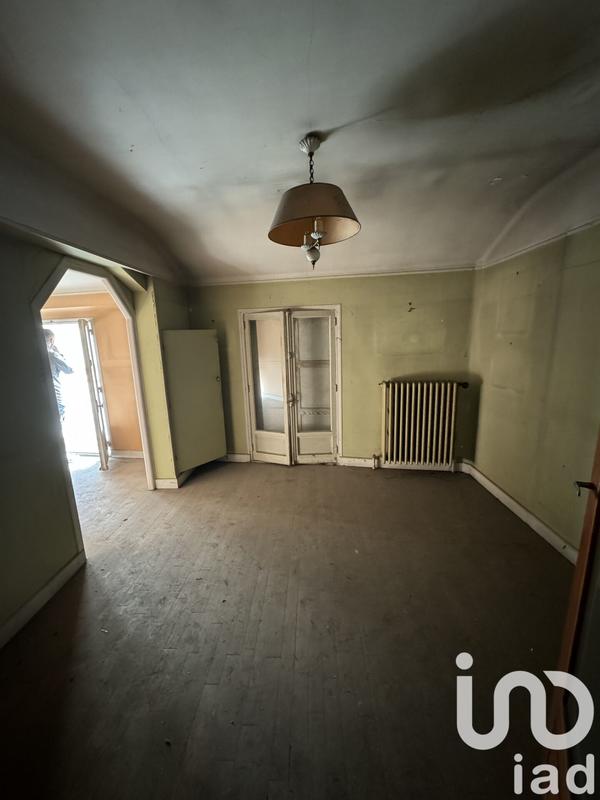 Maison - 180 m² - 6 pièces