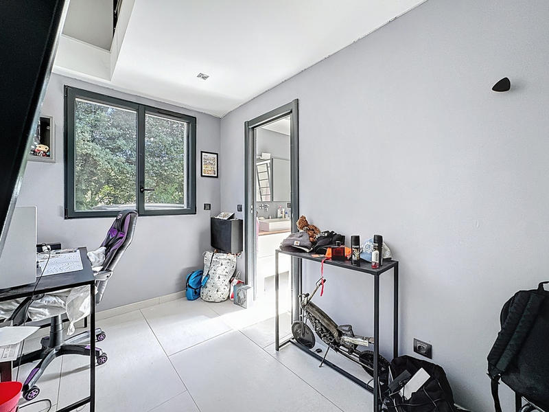 Maison - 174 m² - 5 pièces