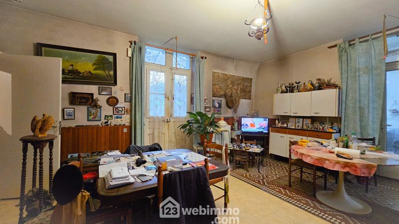 Immeuble - 269 m² - 11 pièces