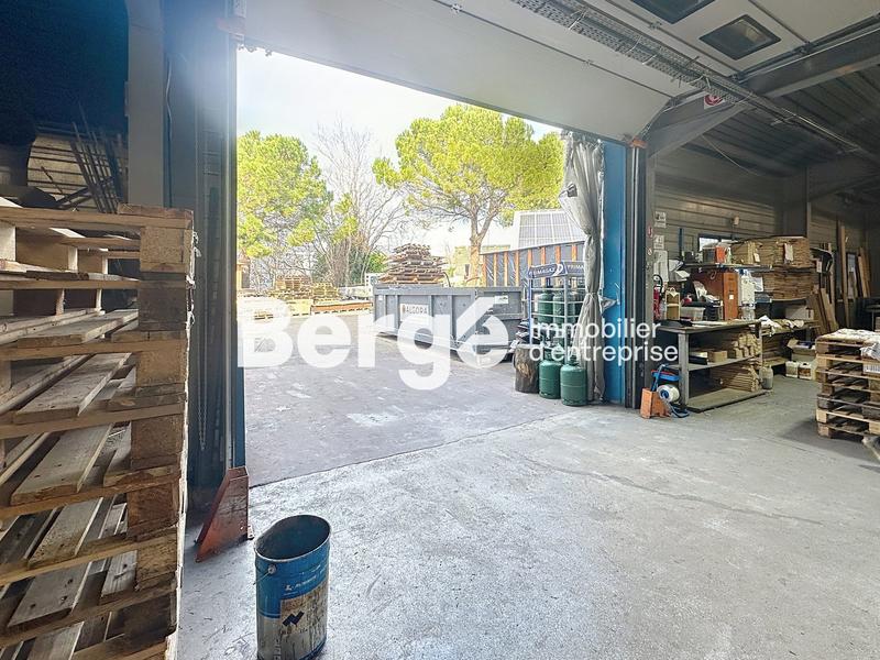 Entrepôt - 1 648 m²