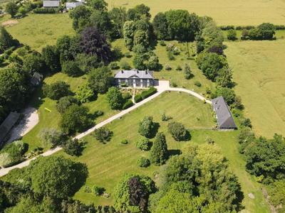 Manoir - 400 m² - 12 pièces