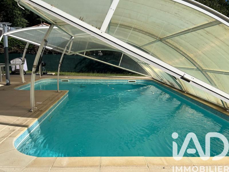 Maison - 140 m² - 7 pièces