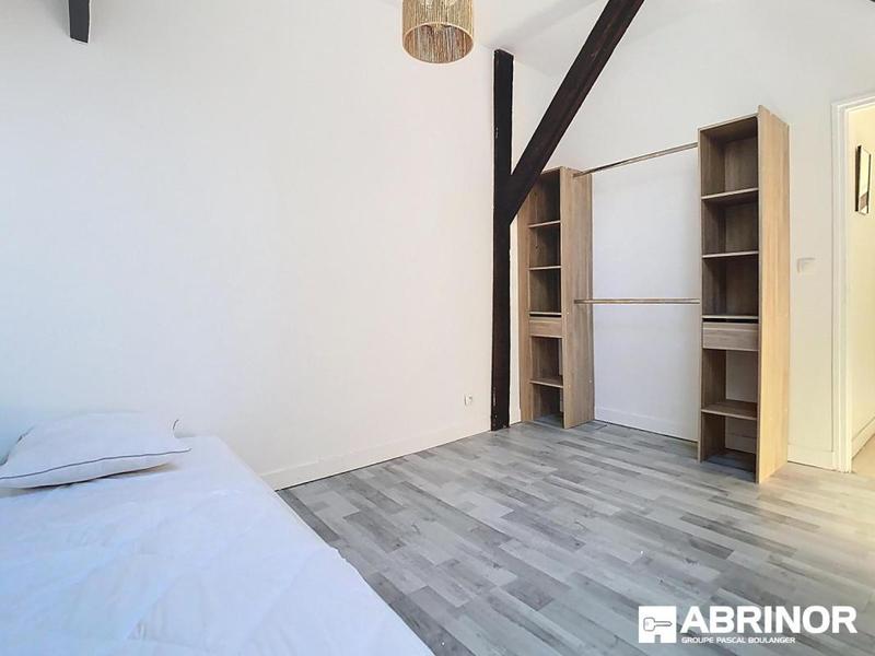 Loft - 98 m² - 2 pièces