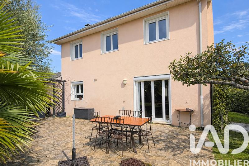 Maison - 125 m² - 5 pièces