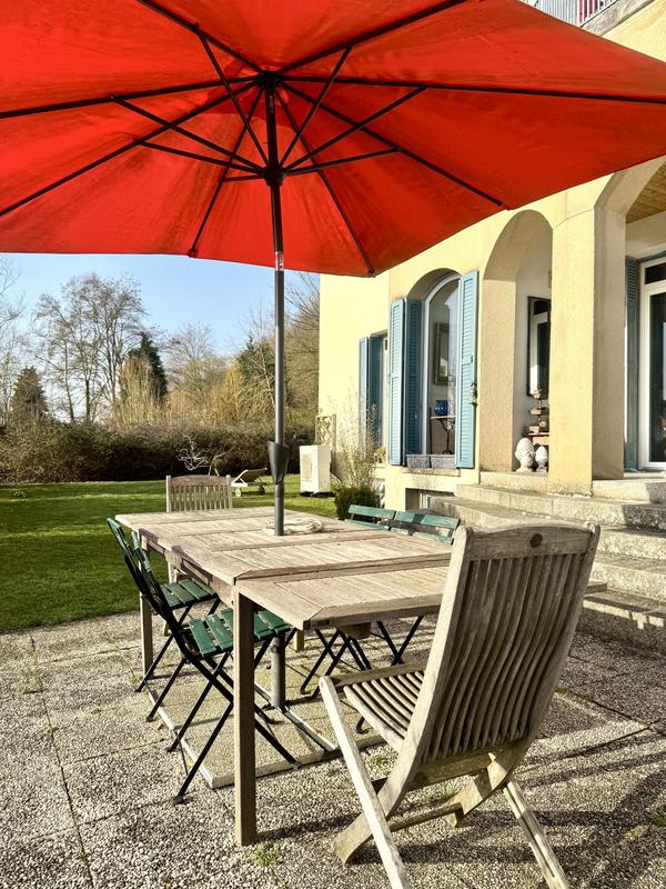 Appartement - 206 m² - 6 pièces