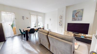 Maison - 86 m² - 4 pièces