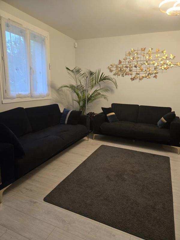 Maison - 161 m² - 6 pièces